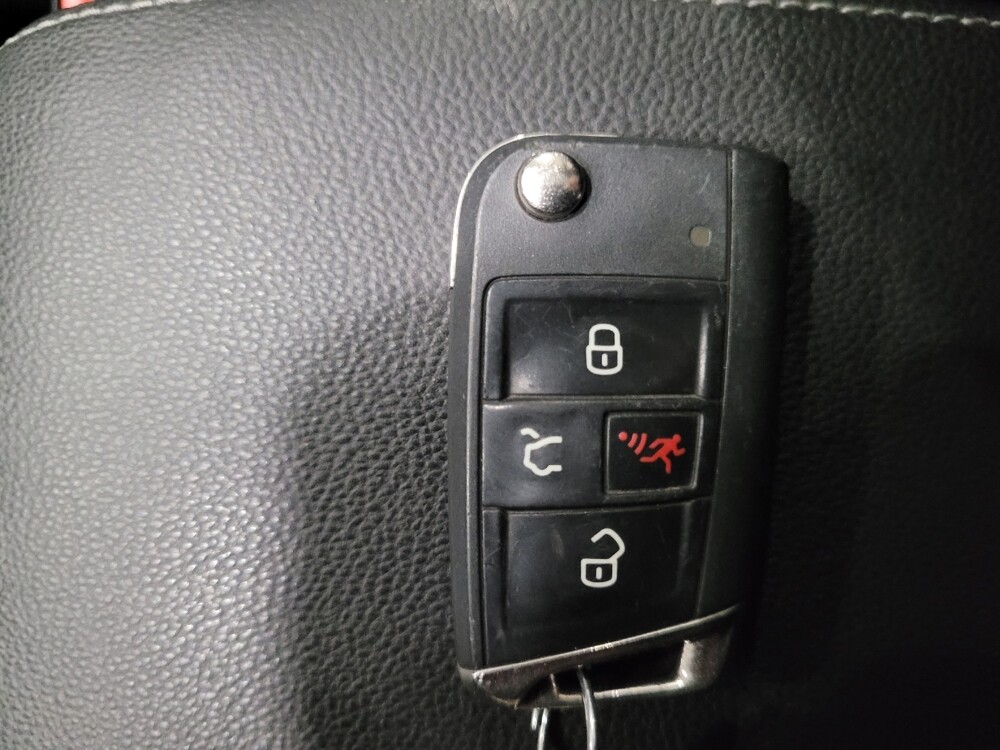 2018 Volkswagen Golf in Williamstown, NJ 8094 - 18108115 32