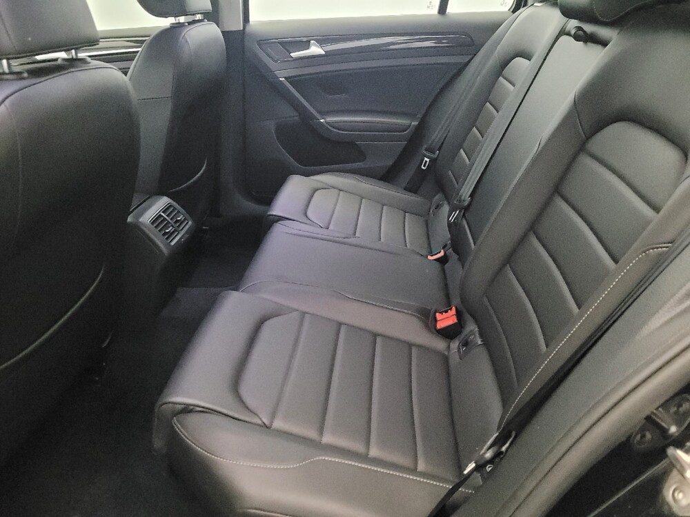 2018 Volkswagen Golf in Williamstown, NJ 8094 - 18108115 18