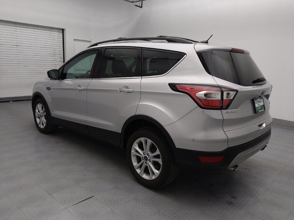 2017 Ford Escape in Greenville, SC 29607 - 18108117 3