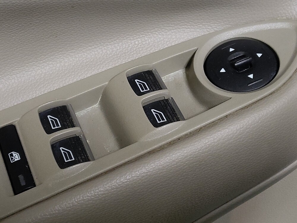 2017 Ford Escape in Greenville, SC 29607 - 18108117 27