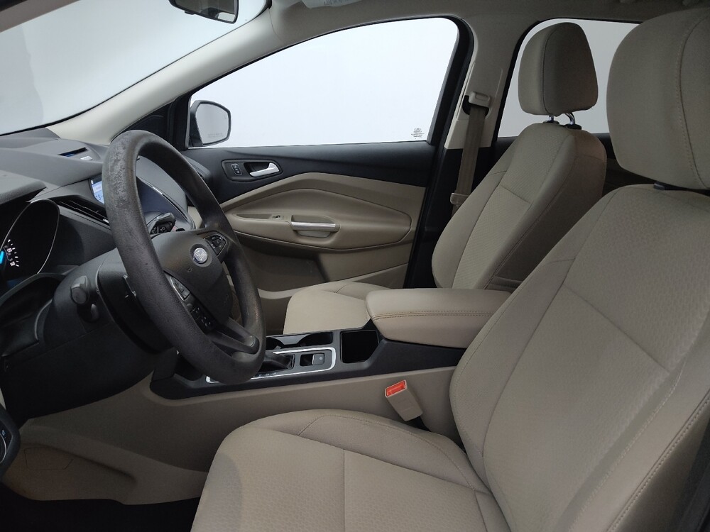 2017 Ford Escape in Greenville, SC 29607 - 18108117 17