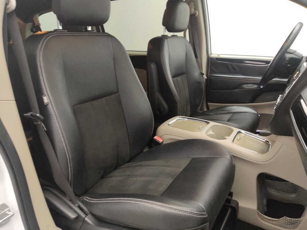 2019 Dodge Grand Caravan in Ocala, FL 34471 - 18108124 21