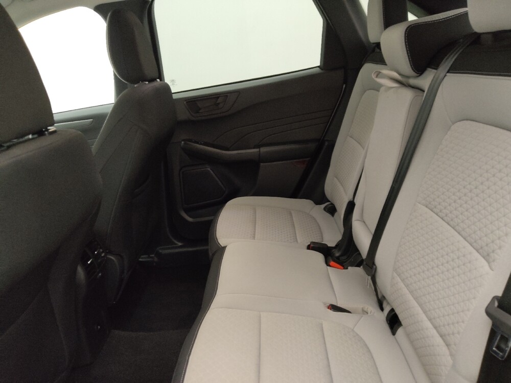 2024 Ford Escape in Tampa, FL 33612 - 18108128 18