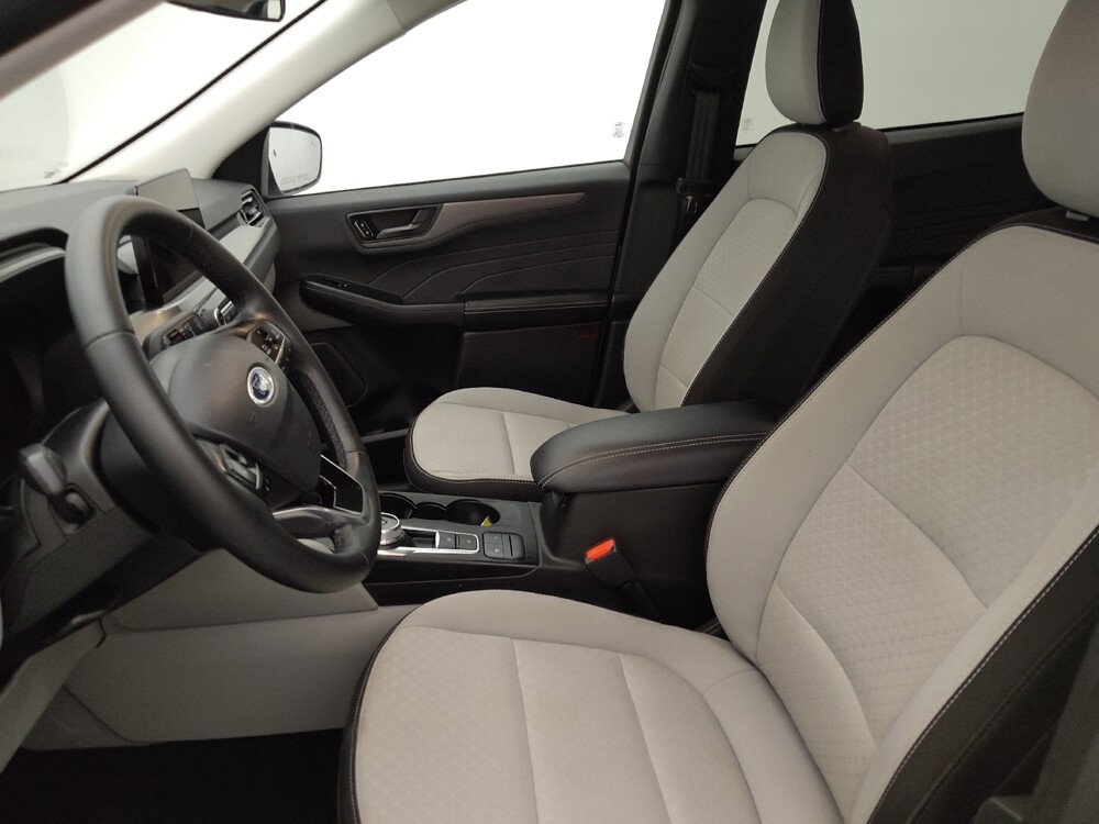 2024 Ford Escape in Tampa, FL 33612 - 18108128 17