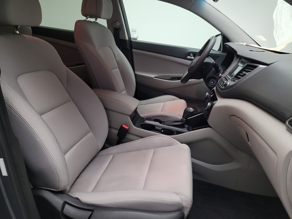 2017 Hyundai Tucson in Downey, CA 90241 - 18108131 21