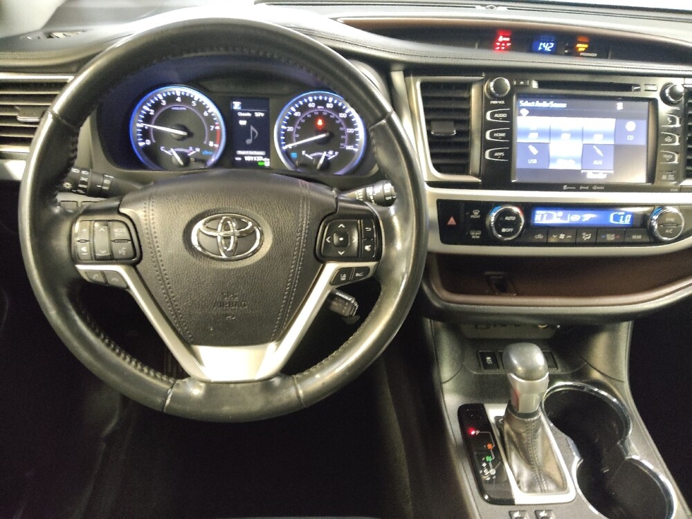 2019 Toyota Highlander in Tallahassee, FL 32304 - 18108149 22