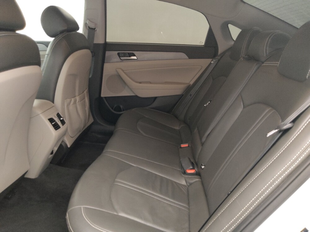 2019 Hyundai Sonata in Tampa, FL 33612 - 18108171 18