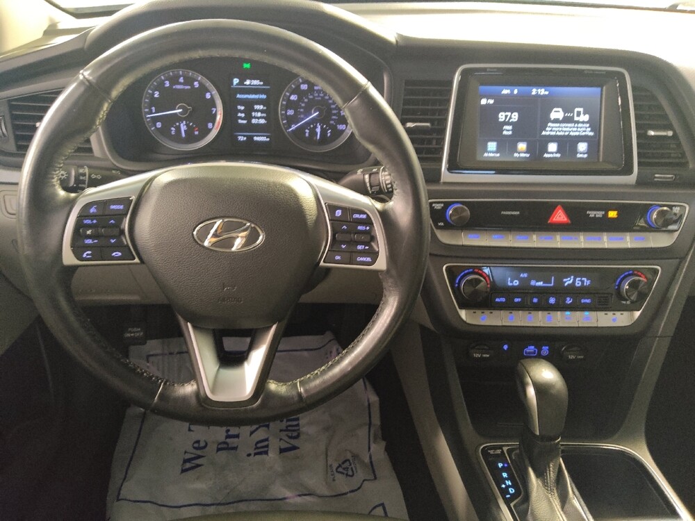 2019 Hyundai Sonata in Tampa, FL 33612 - 18108171 22