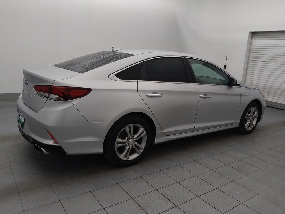 2019 Hyundai Sonata in Tampa, FL 33612 - 18108171 10