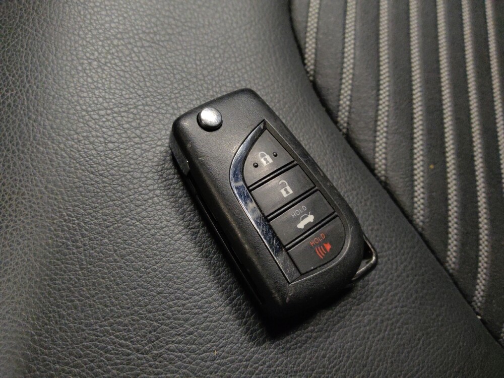 2022 Toyota Camry in Mesa, AZ 85210 - 18108179 32