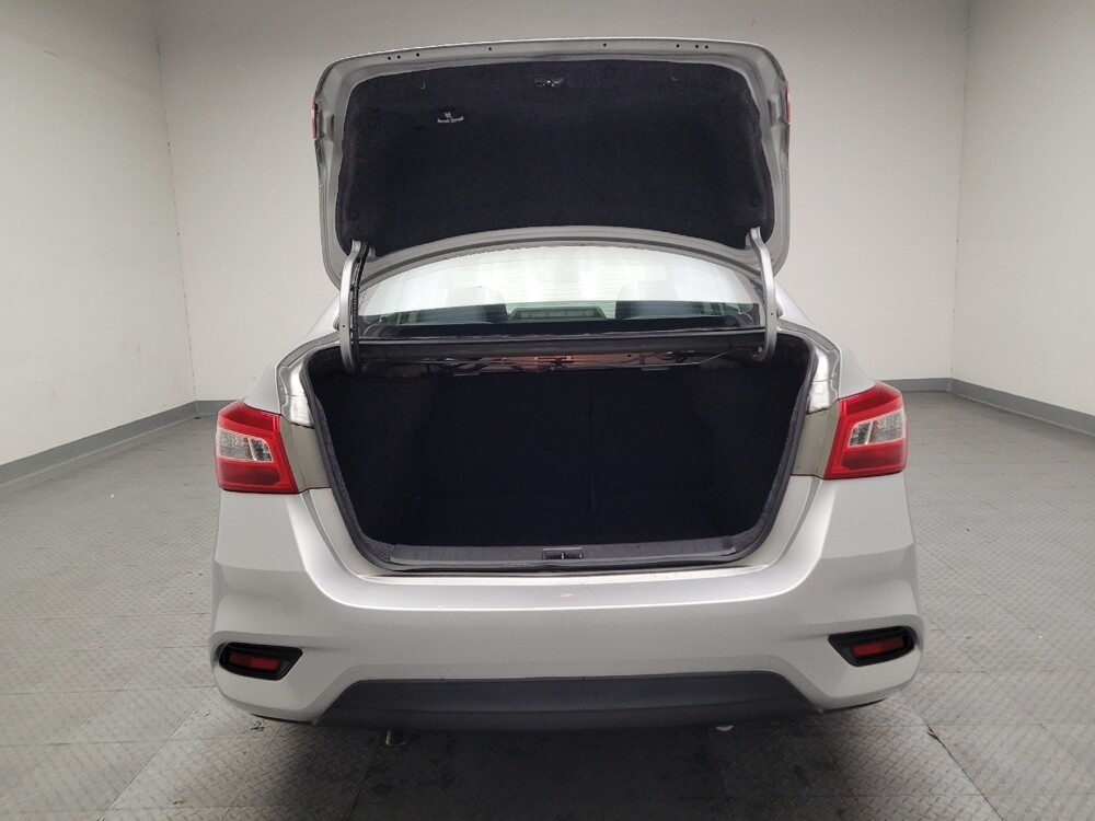 2017 Nissan Sentra in Downey, CA 90241 - 18108184 29