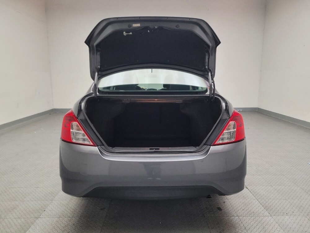 2019 Nissan Versa in Downey, CA 90241 - 18108193 29