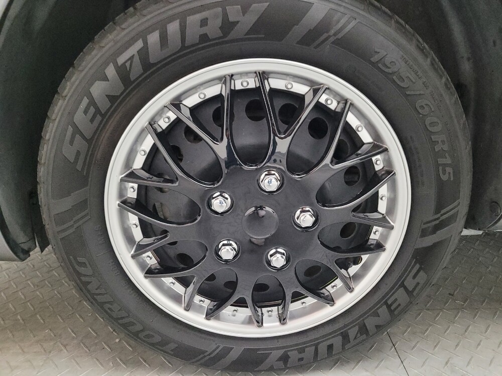 2019 Nissan Versa in Downey, CA 90241 - 18108193 31