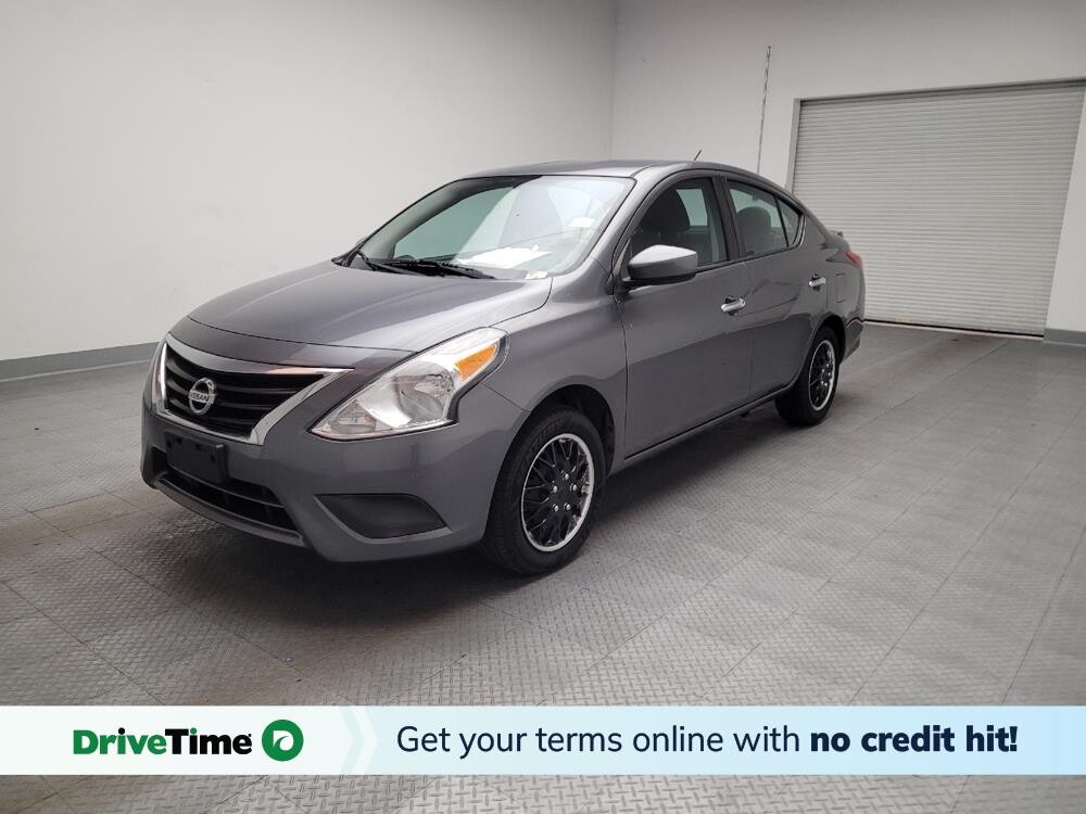 2019 Nissan Versa in Downey, CA 90241 - 18108193