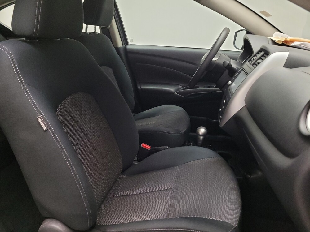 2019 Nissan Versa in Downey, CA 90241 - 18108193 21