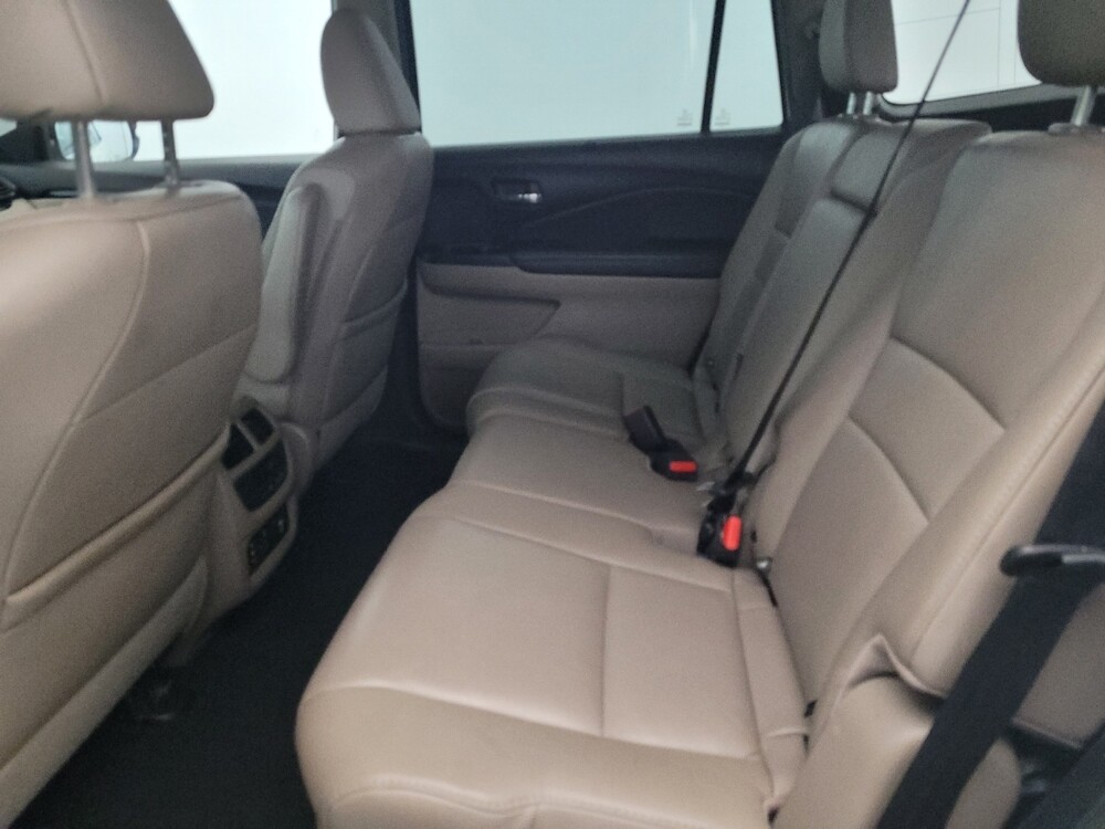 2018 Honda Pilot in New Castle, DE 19720 - 18108198 18