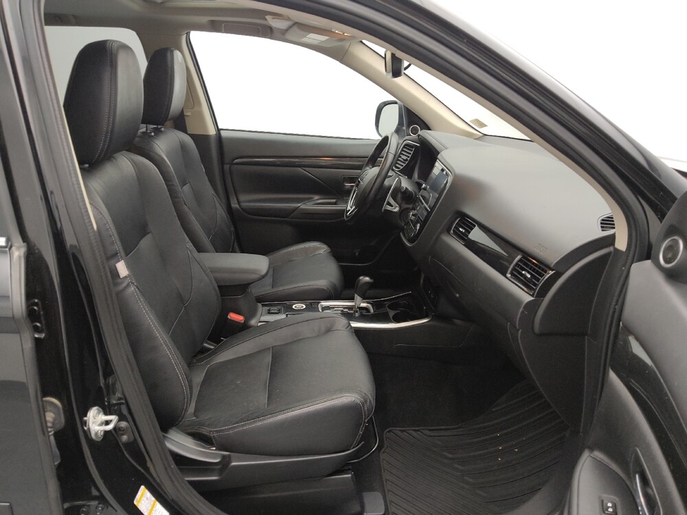 2017 Mitsubishi Outlander in Gladstone, MO 64118 - 18108212 21