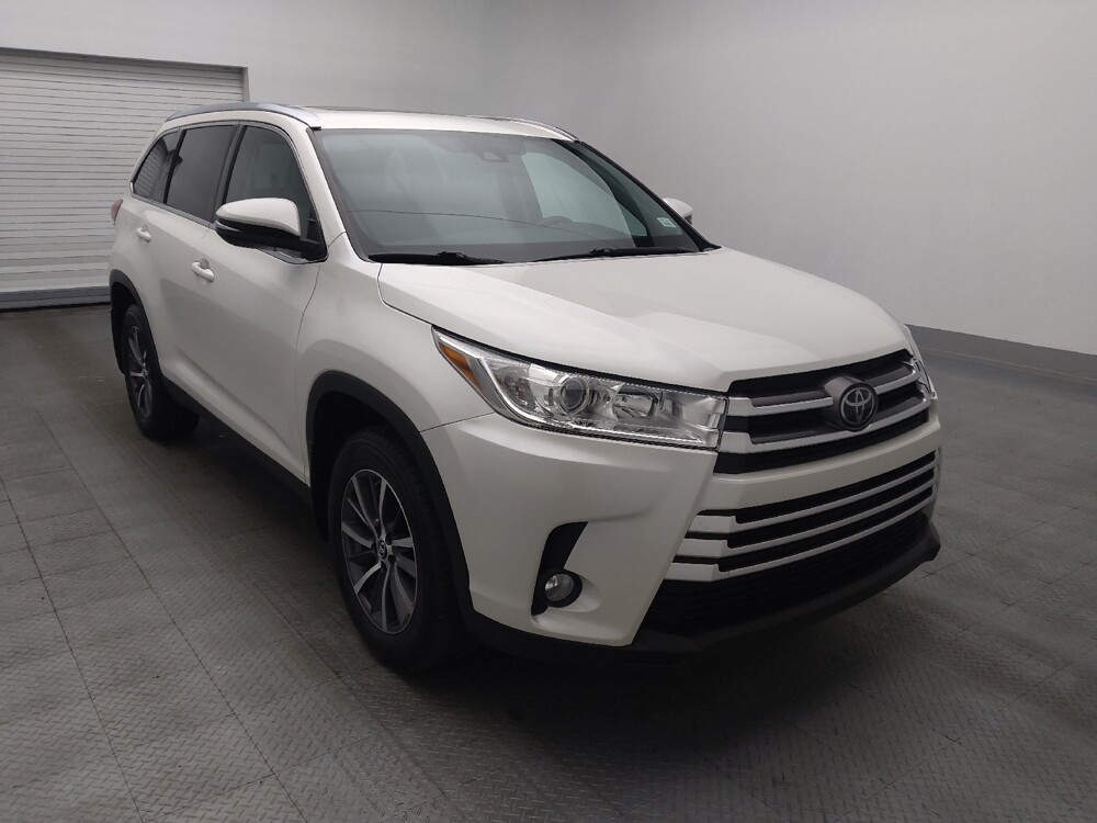 2019 Toyota Highlander in Jacksonville, FL 32210 - 18108213 13