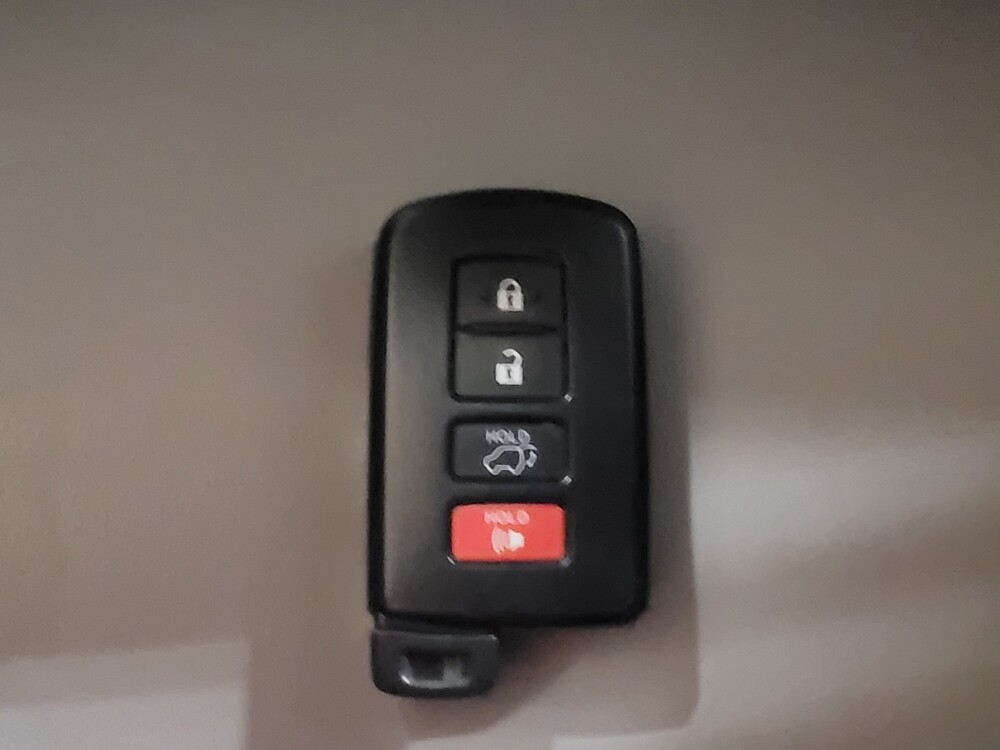 2019 Toyota Highlander in Jacksonville, FL 32210 - 18108213 32