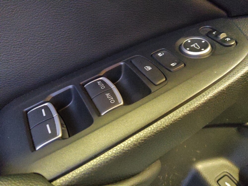 2018 Honda Accord in Glendale, AZ 85301 - 18108225 27