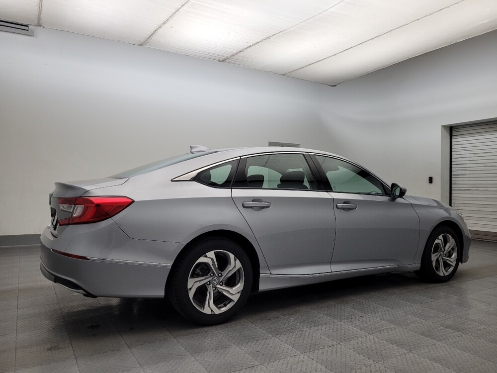 2018 Honda Accord in Glendale, AZ 85301 - 18108225 10