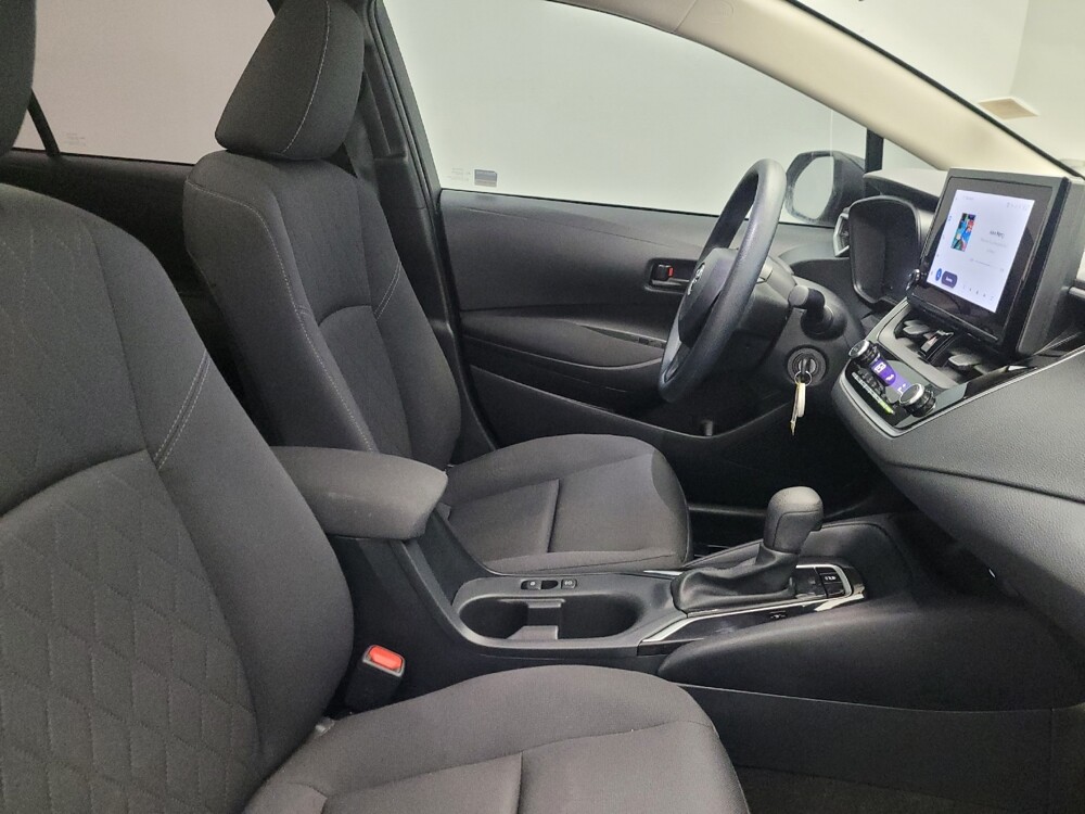 2023 Toyota Corolla in Glendale, AZ 85301 - 18108233 21