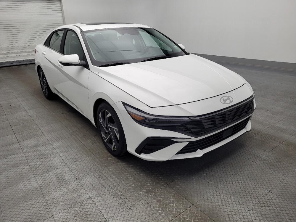 2025 Hyundai Elantra in Kissimmee, FL 34744 - 18108235 13