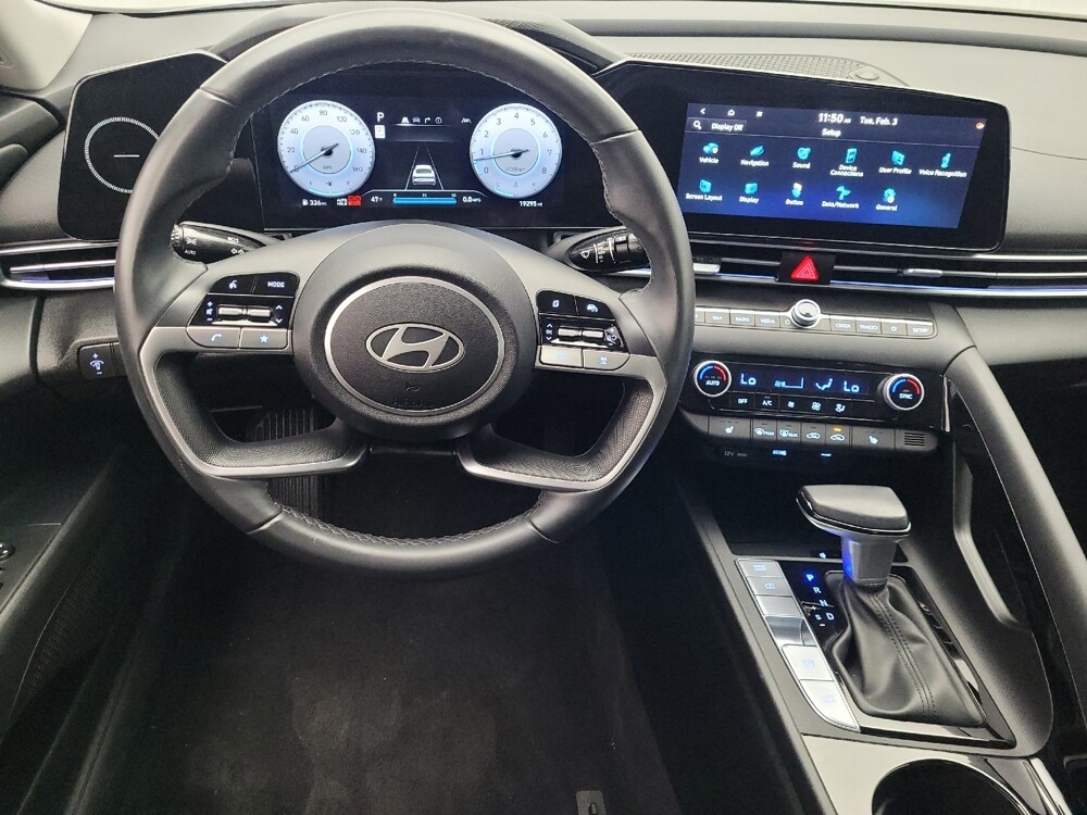 2025 Hyundai Elantra in Kissimmee, FL 34744 - 18108235 22