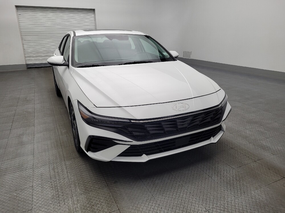 2025 Hyundai Elantra in Kissimmee, FL 34744 - 18108235 14