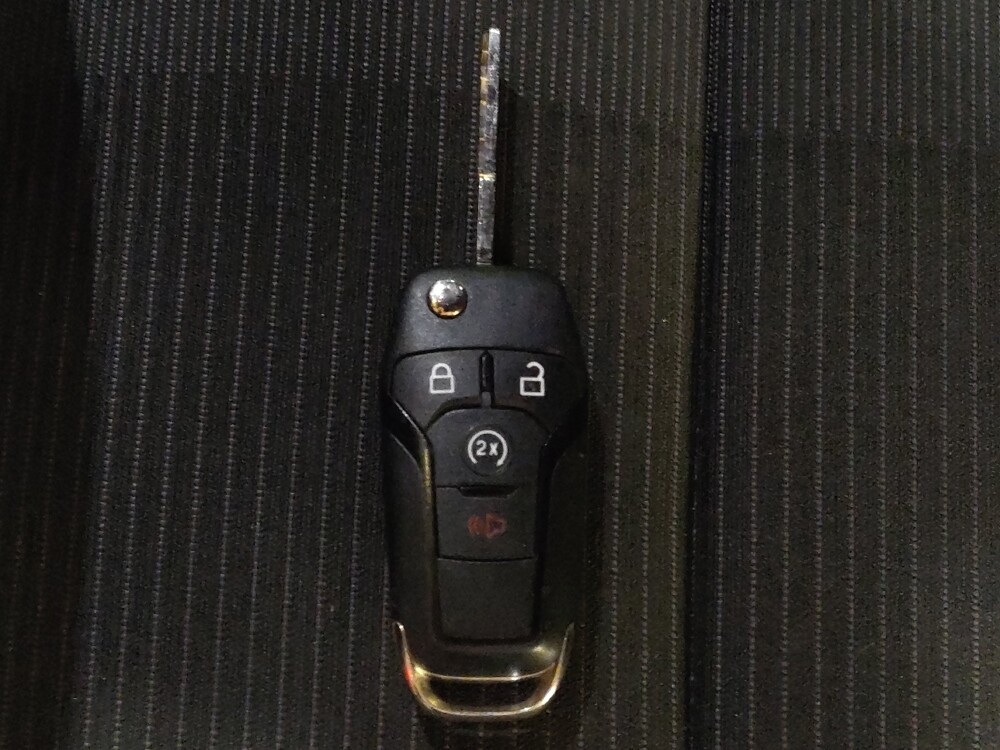 2017 Ford F150 in Miami, FL 33157 - 18108237 32