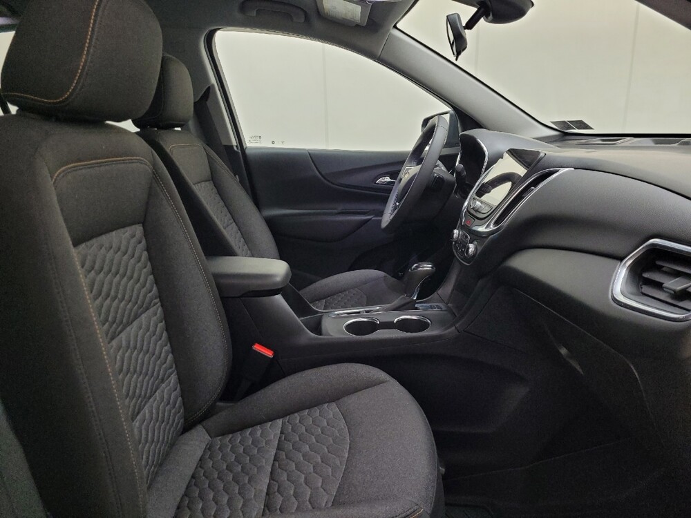 2020 Chevrolet Equinox in Allentown, PA 18103 - 18108243 21