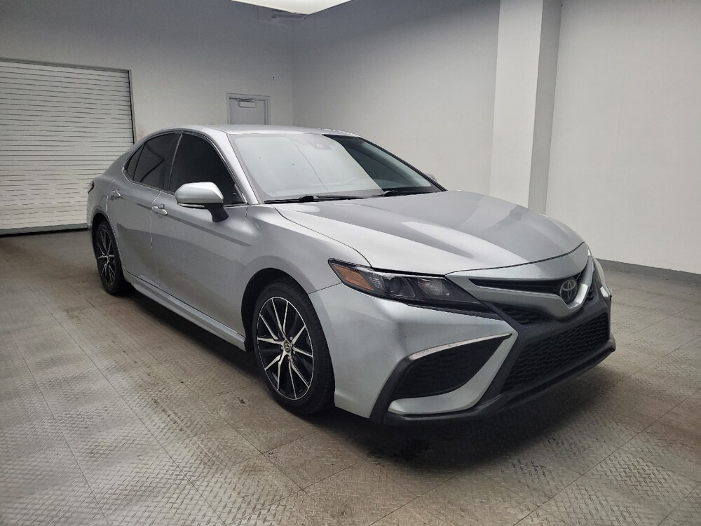 2022 Toyota Camry in Taylor, MI 48180 - 18108260 13