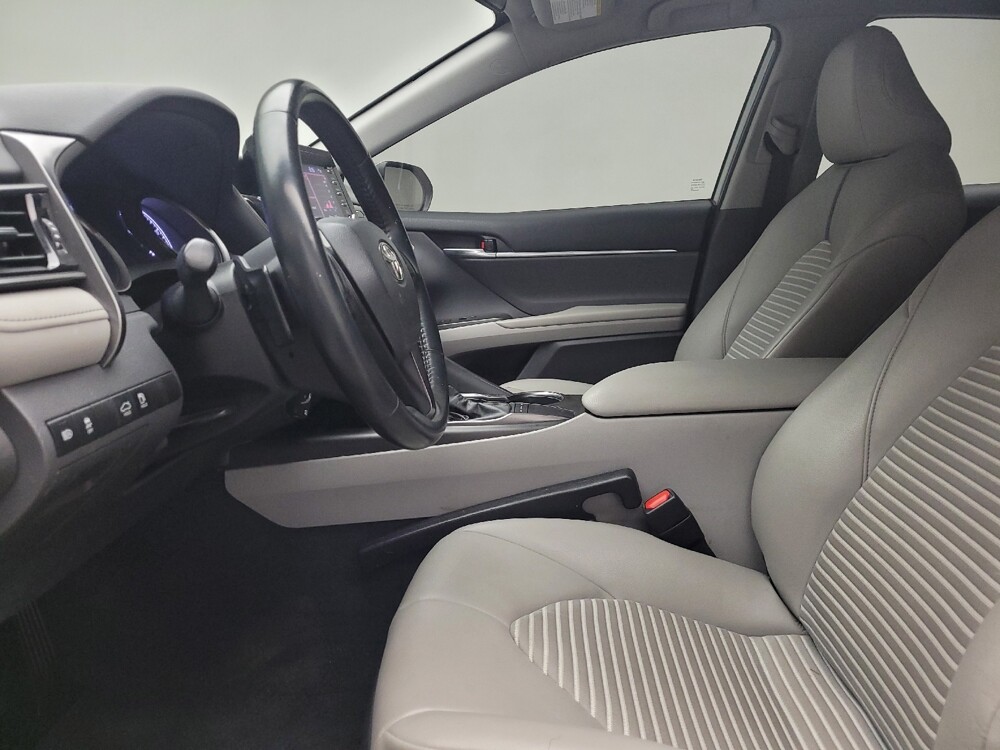 2022 Toyota Camry in Taylor, MI 48180 - 18108260 17