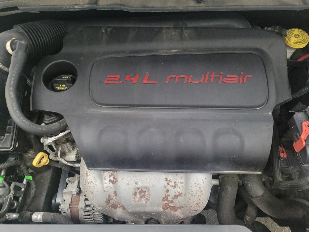 2018 Jeep Compass in Taylor, MI 48180 - 18108261 30