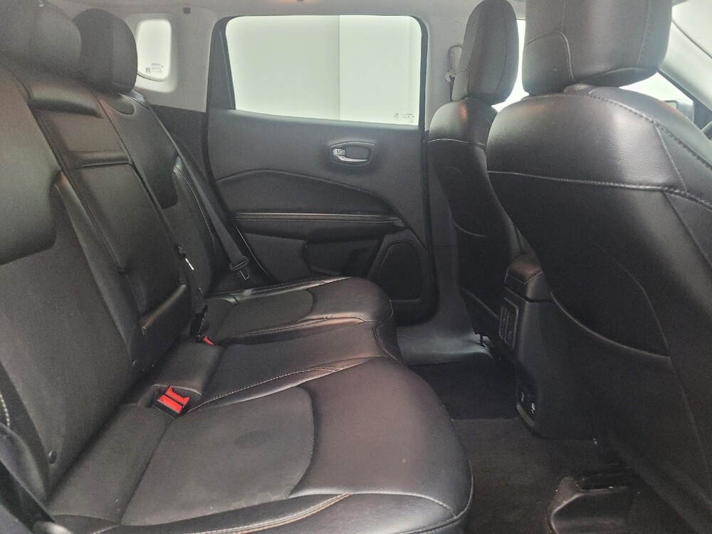 2018 Jeep Compass in Taylor, MI 48180 - 18108261 19