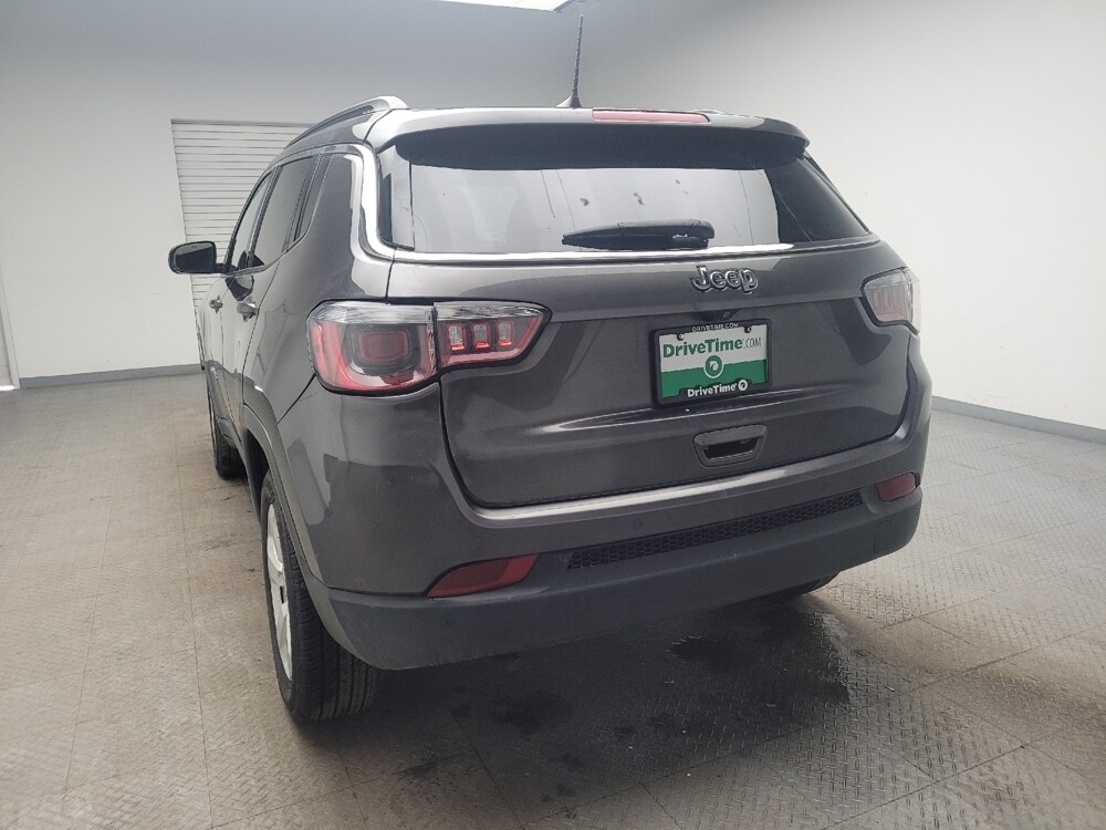 2018 Jeep Compass in Taylor, MI 48180 - 18108261 6