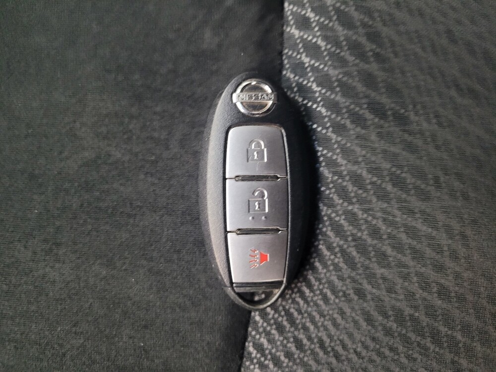 2015 Nissan Pathfinder in Taylor, MI 48180 - 18108262 32