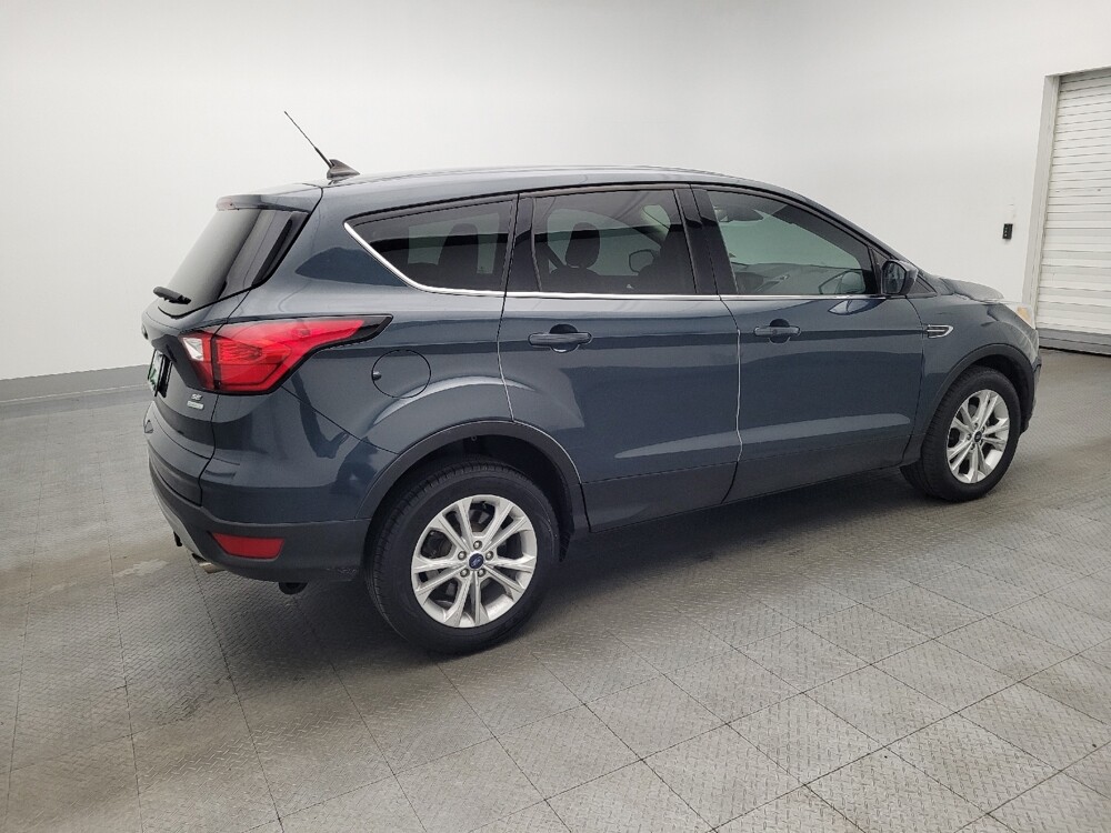 2019 Ford Escape in Jacksonville, FL 32210 - 18108263 10