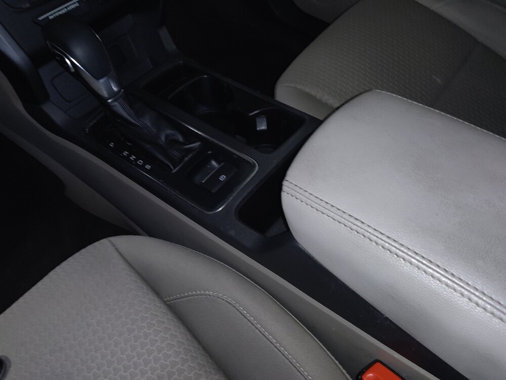 2019 Ford Escape in Jacksonville, FL 32210 - 18108263 26