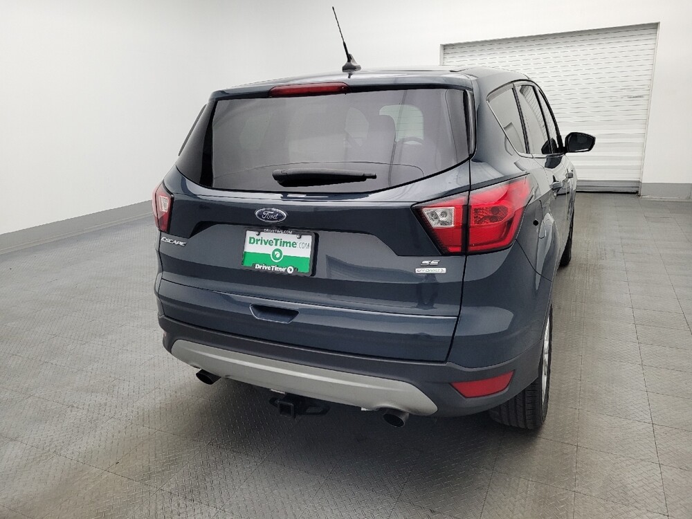 2019 Ford Escape in Jacksonville, FL 32210 - 18108263 7