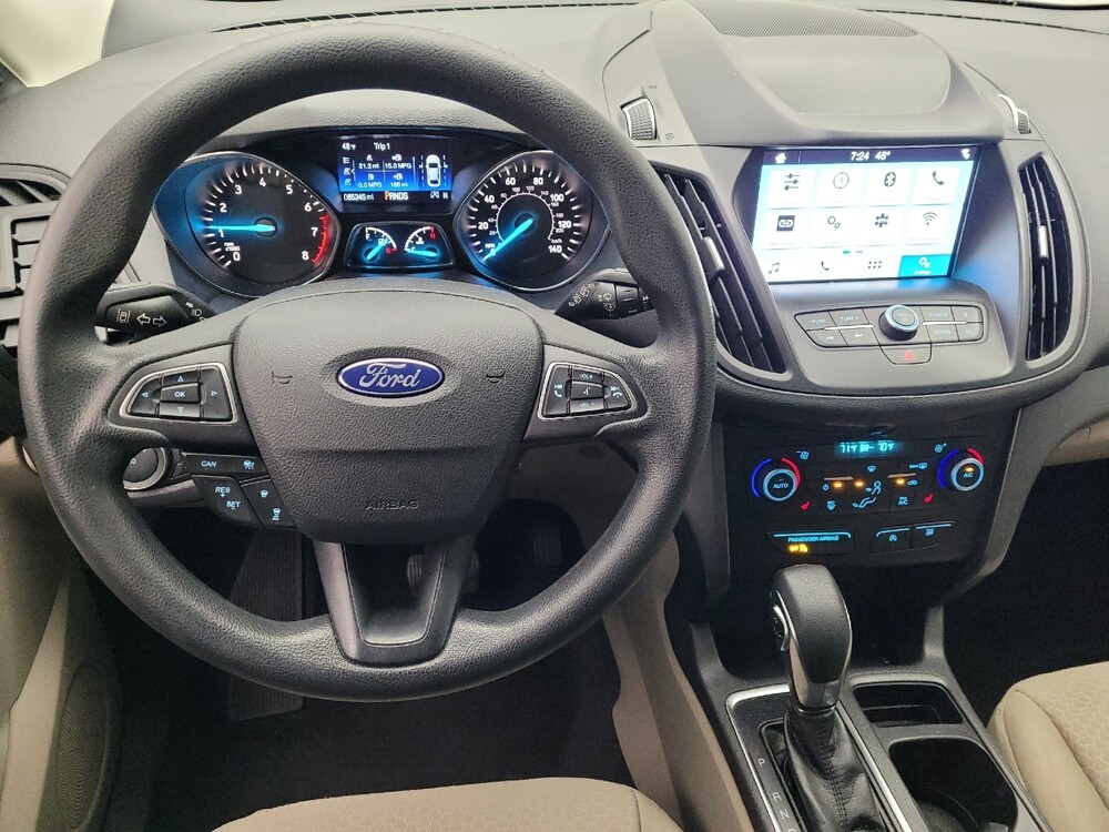 2019 Ford Escape in Jacksonville, FL 32210 - 18108263 22