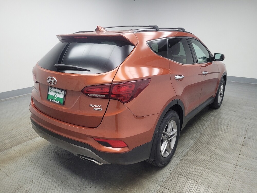 2018 Hyundai Santa Fe in Indianapolis, IN 46219 - 18108266 9