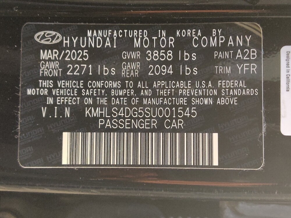 2025 Hyundai Elantra in Greenville, NC 27834 - 18108275 33