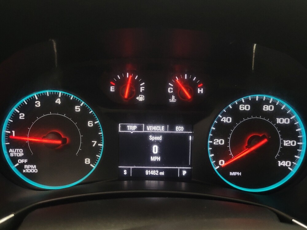 2018 Chevrolet Equinox in Indianapolis, IN 46219 - 18108277 23