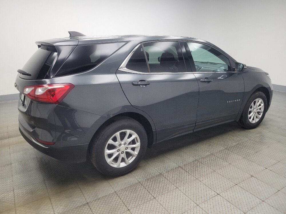 2018 Chevrolet Equinox in Indianapolis, IN 46219 - 18108277 10