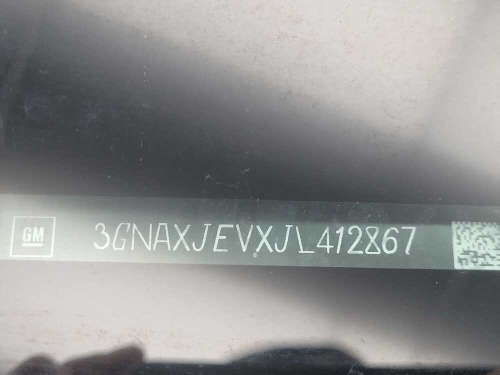 2018 Chevrolet Equinox in Indianapolis, IN 46219 - 18108277 33