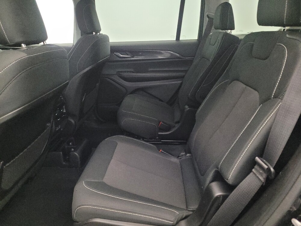 2023 Jeep Grand Cherokee L in New Castle, DE 19720 - 18108279 18