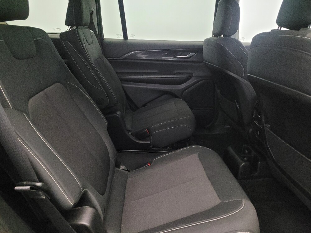 2023 Jeep Grand Cherokee L in New Castle, DE 19720 - 18108279 19