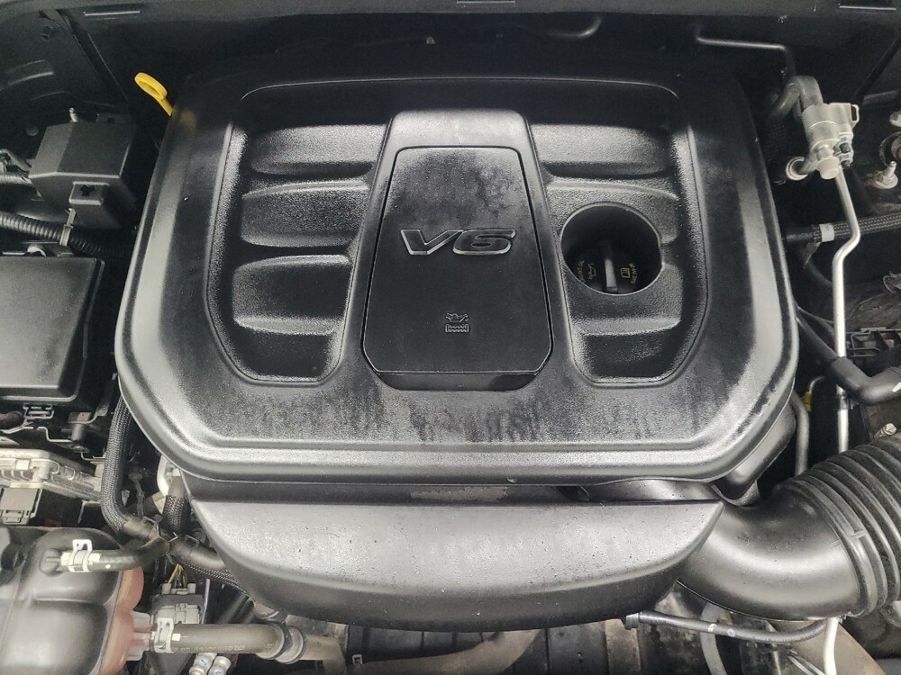 2019 Jeep Grand Cherokee in Indianapolis, IN 46219 - 18108282 30