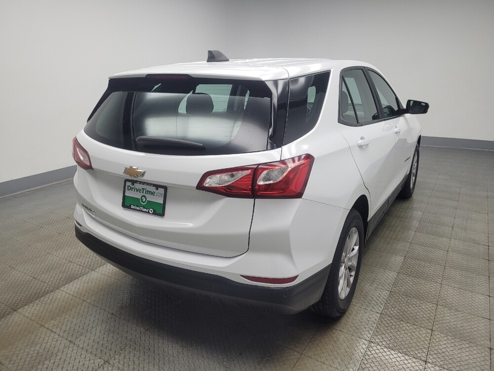 2021 Chevrolet Equinox in Indianapolis, IN 46219 - 18108283 9